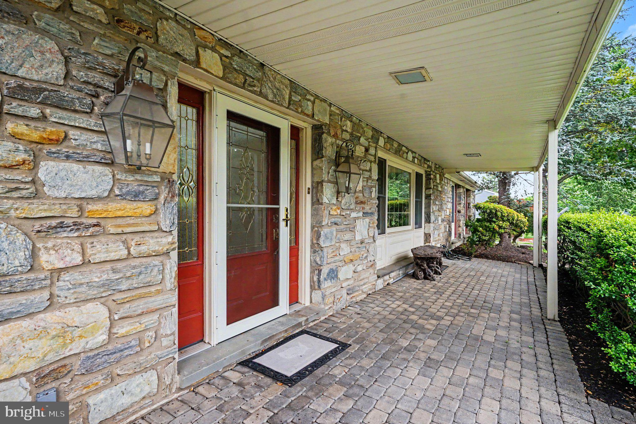 3015 OAK DRIVE