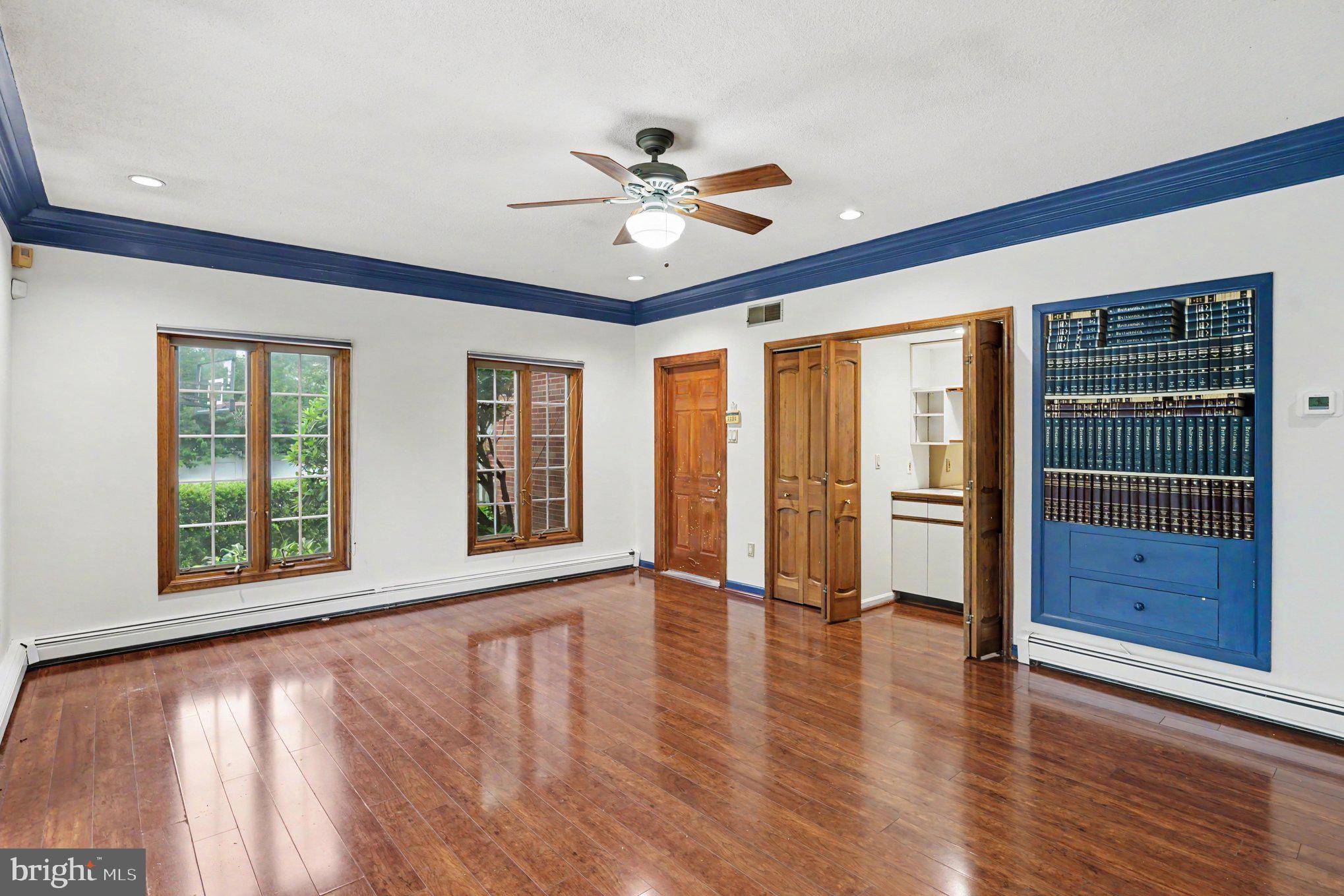 3015 OAK DRIVE