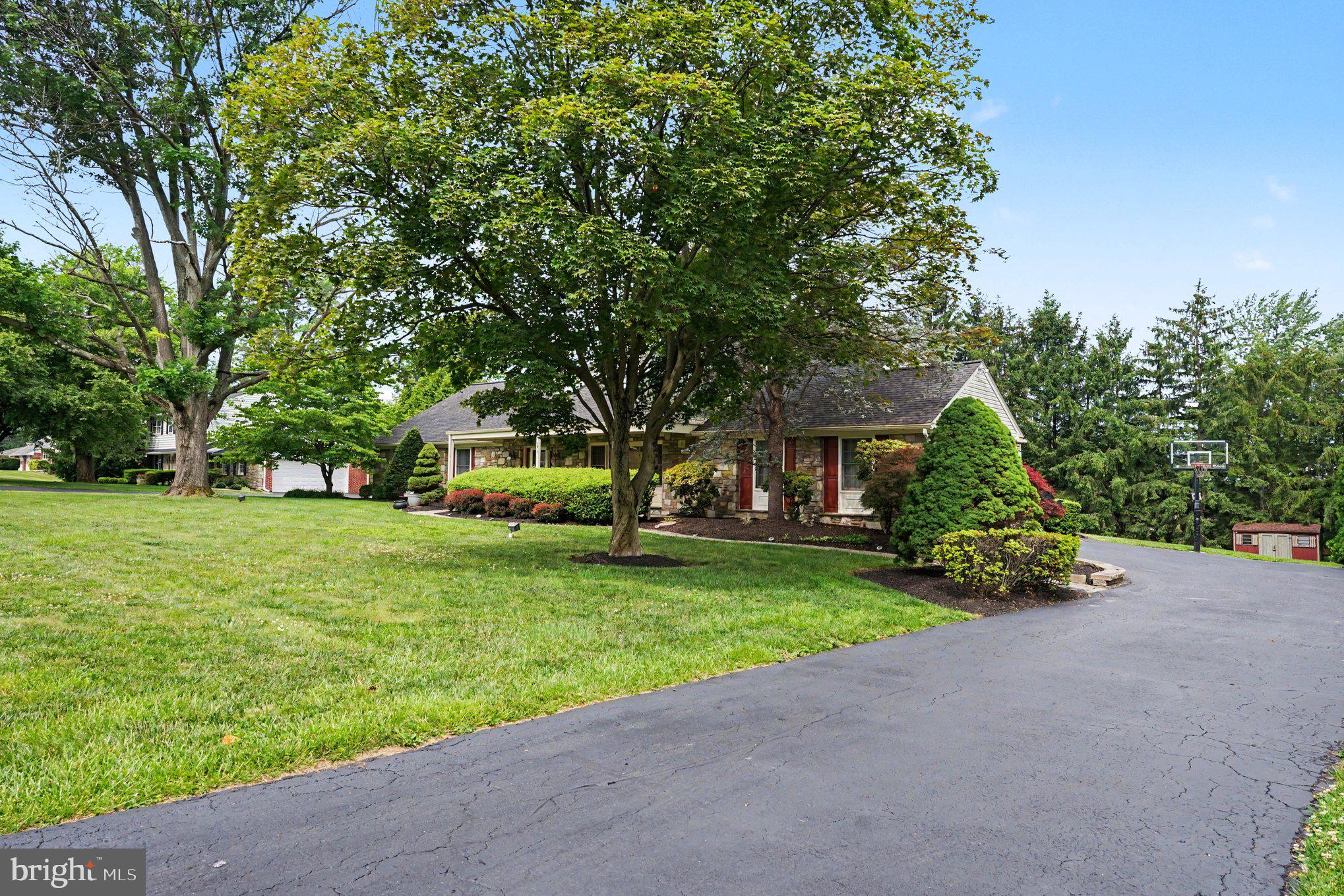 3015 OAK DRIVE