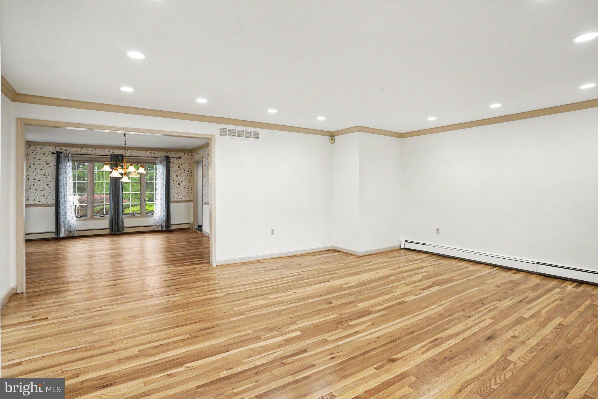 3015 OAK DRIVE