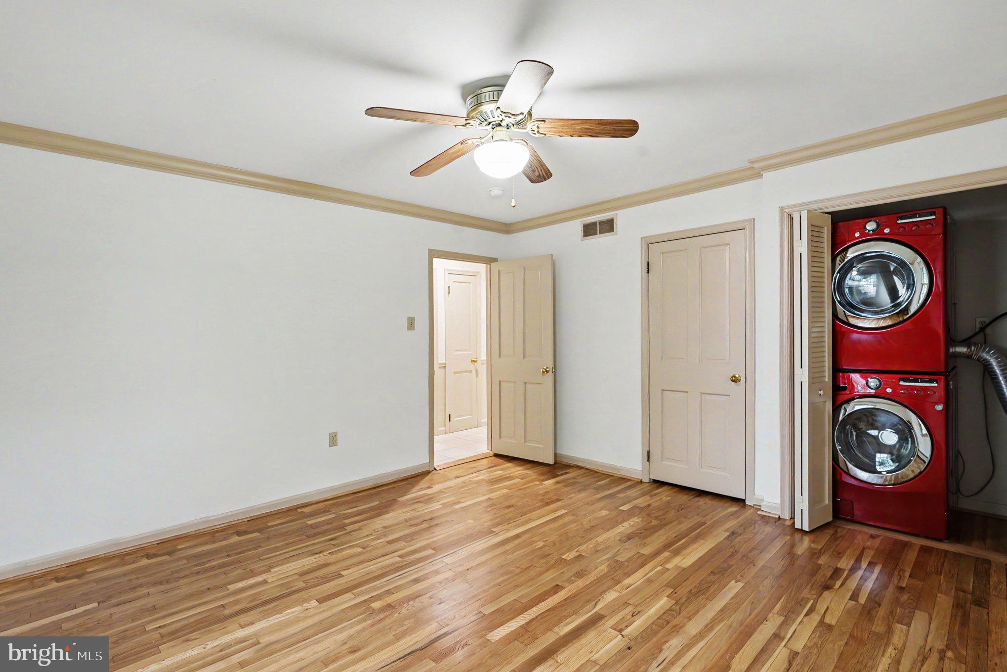 3015 OAK DRIVE