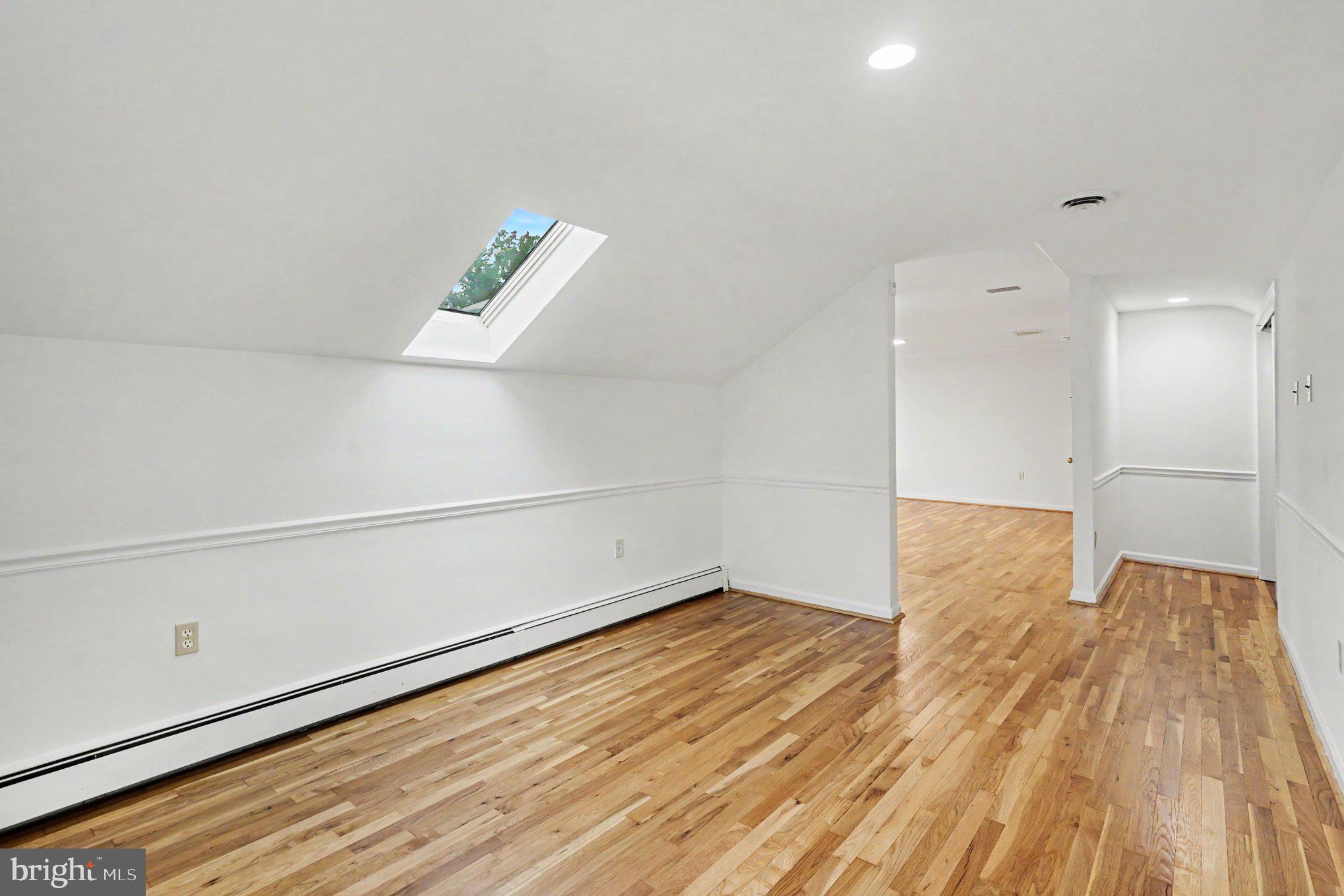 3015 OAK DRIVE