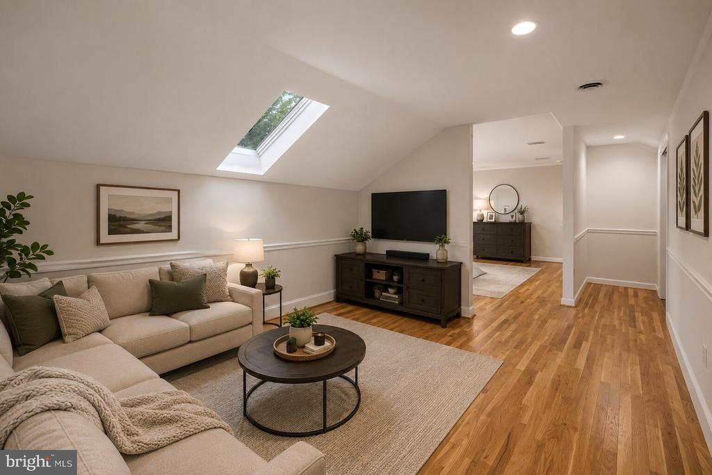 3015 OAK DRIVE