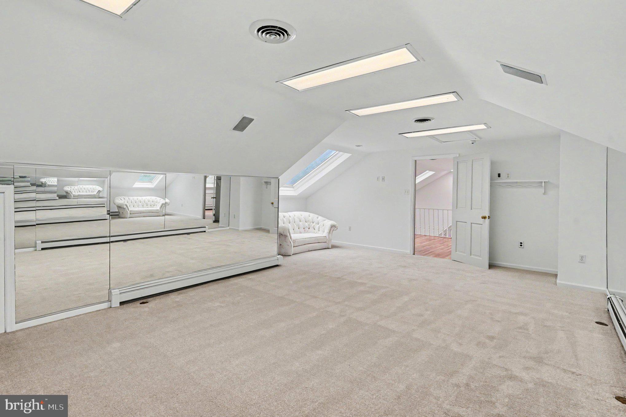3015 OAK DRIVE