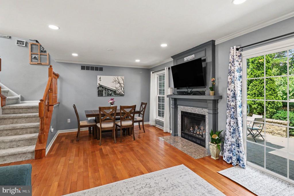 16 VILLAGE DRIVE