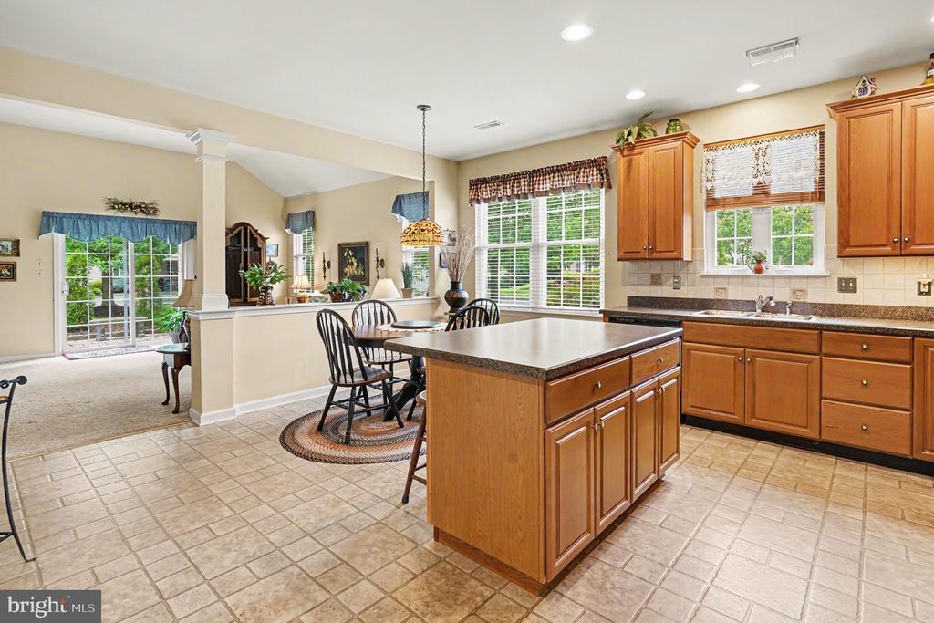 290 KINGSFIELD DRIVE