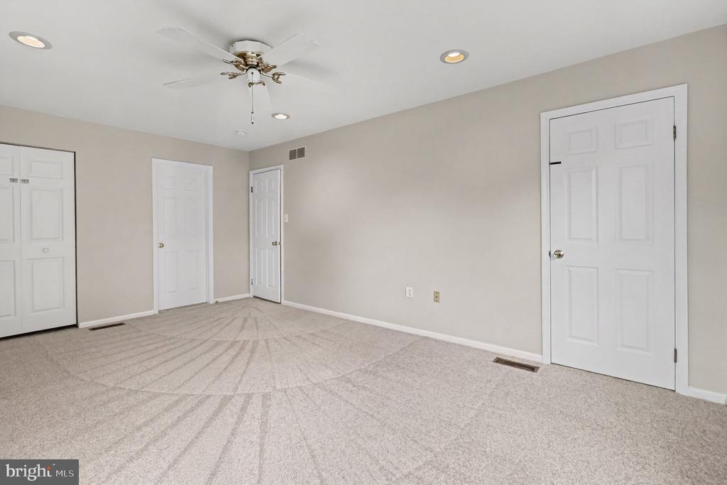 1770 SLAYTON DRIVE