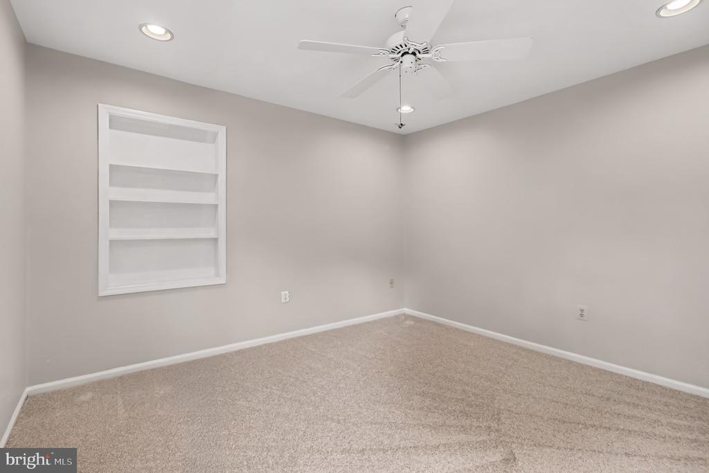 1770 SLAYTON DRIVE