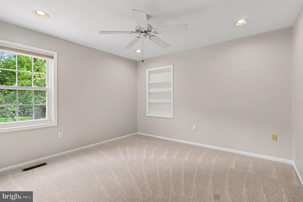 1770 SLAYTON DRIVE