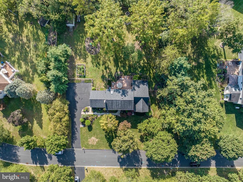 1770 SLAYTON DRIVE