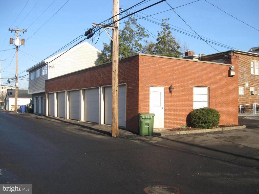24 E MAIN STREET