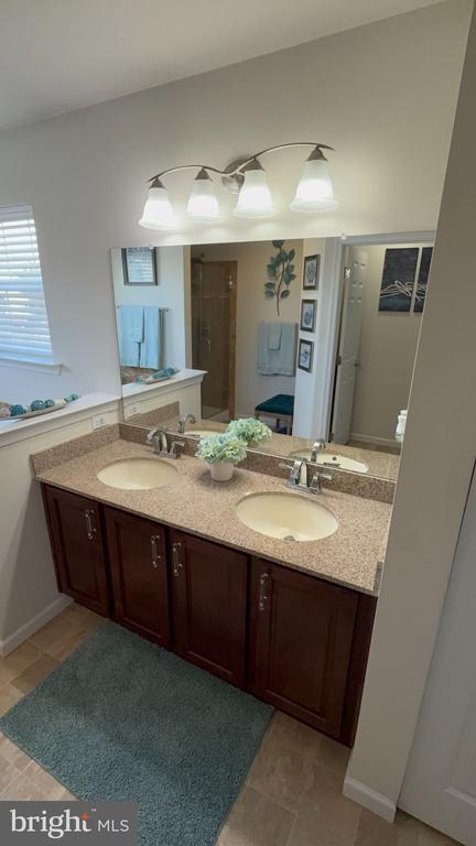 2114 LARKSPUR COURT