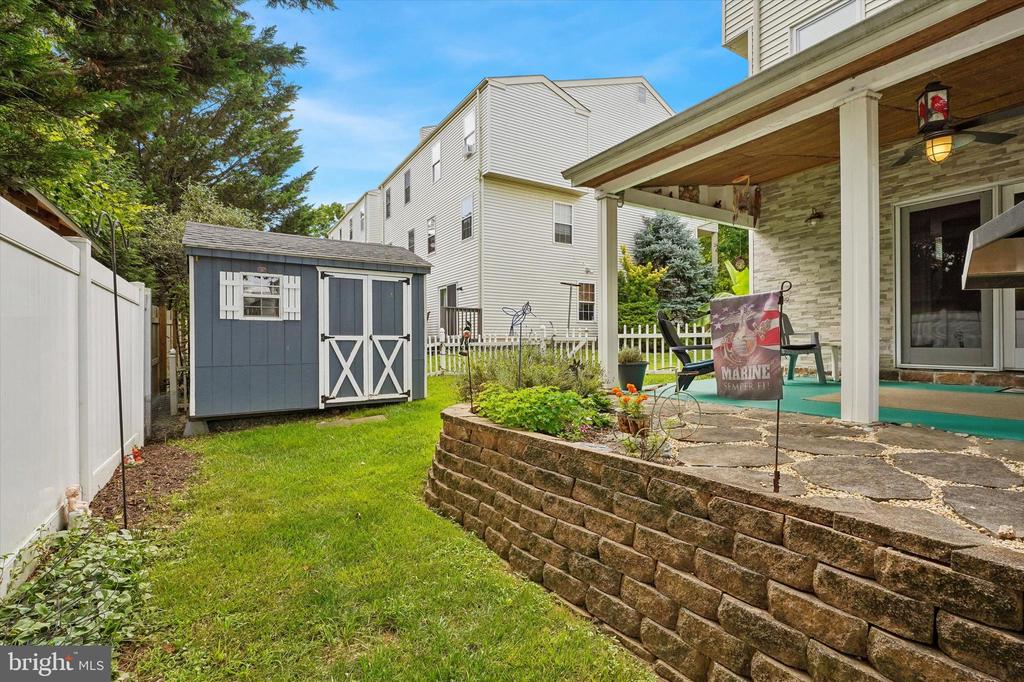 420 PLEASANT VALLEY DRIVE