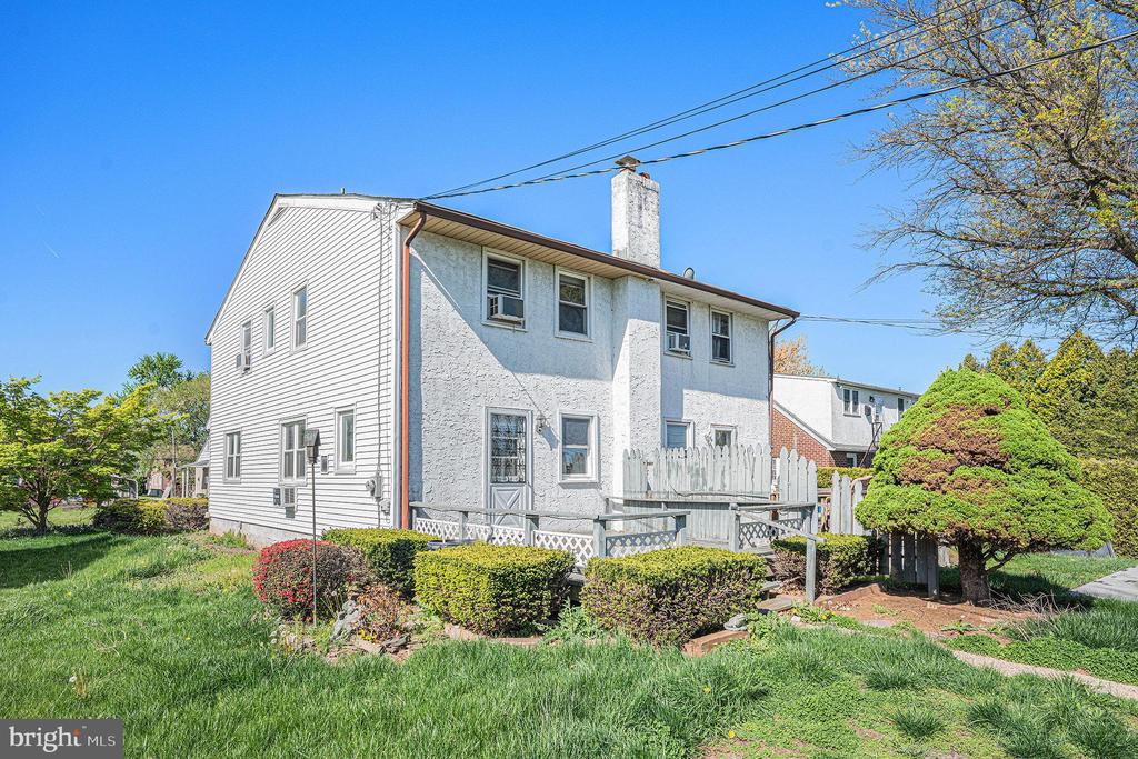 819 W 4TH STREET