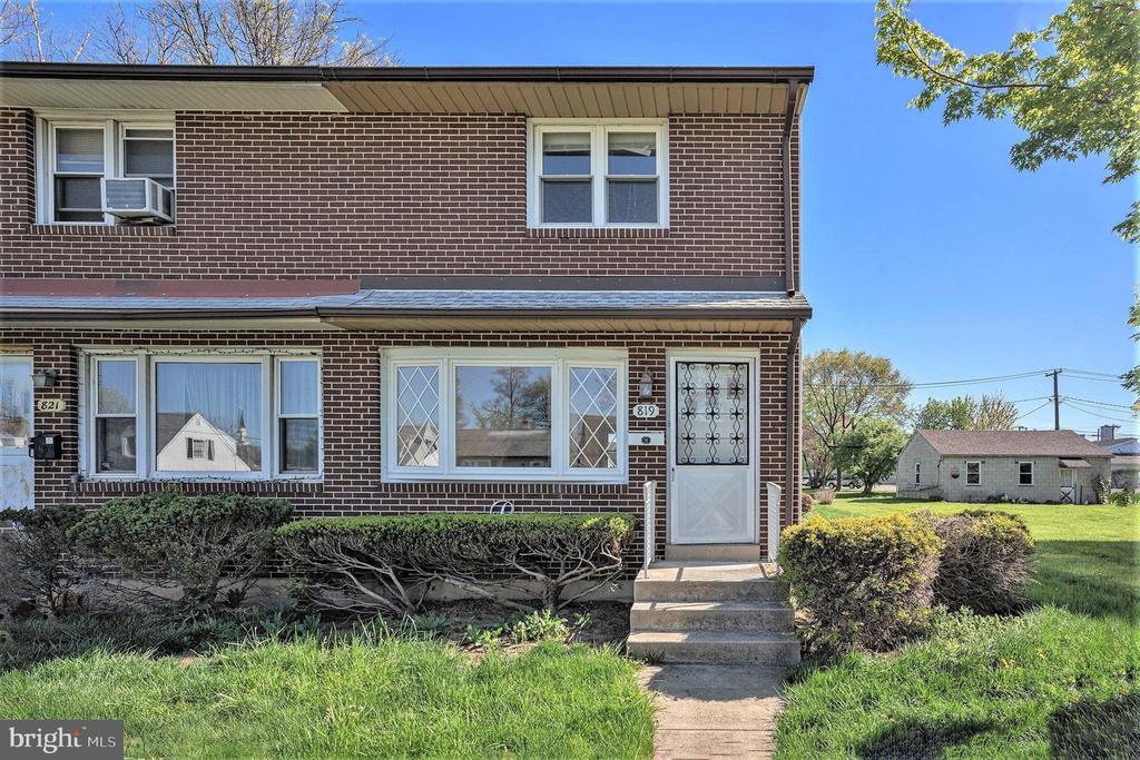 819 W 4TH STREET