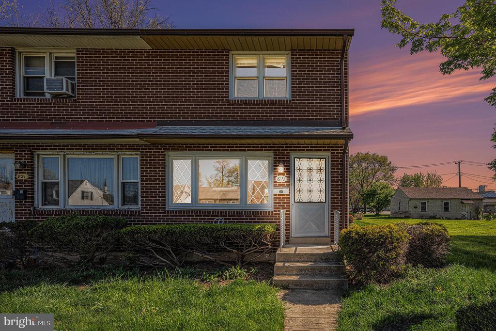 819 W 4TH STREET