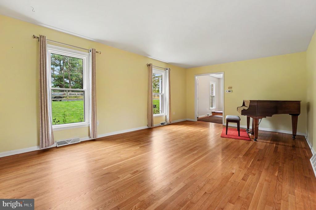 265 TOWNSHIP LINE ROAD