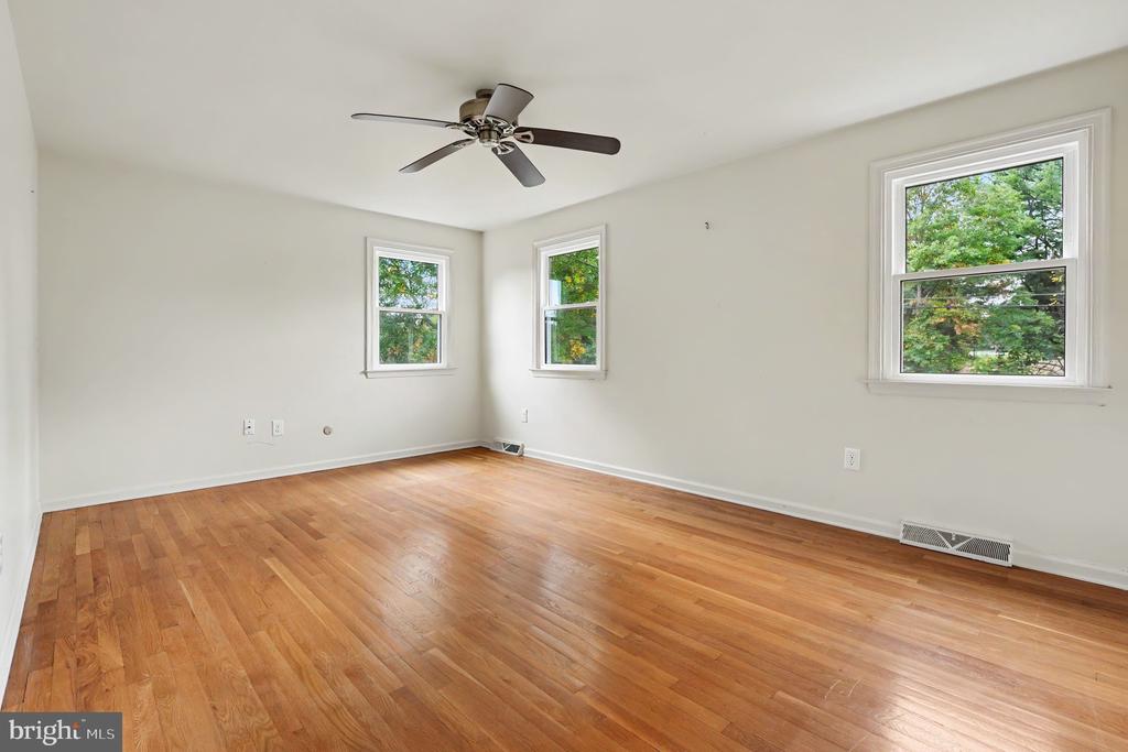 265 TOWNSHIP LINE ROAD