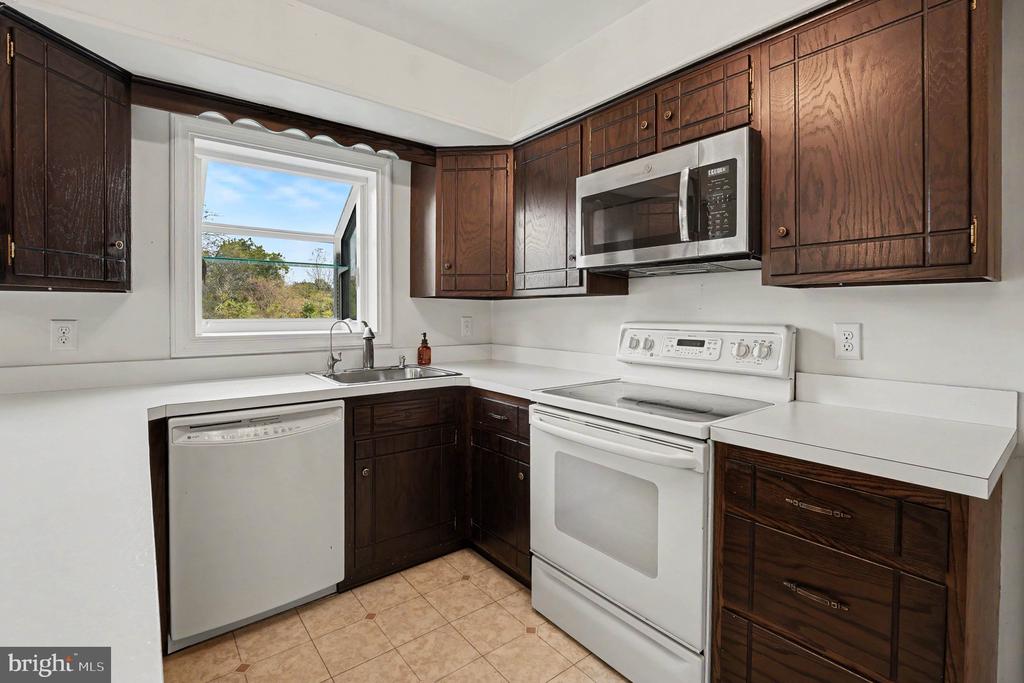 265 TOWNSHIP LINE ROAD