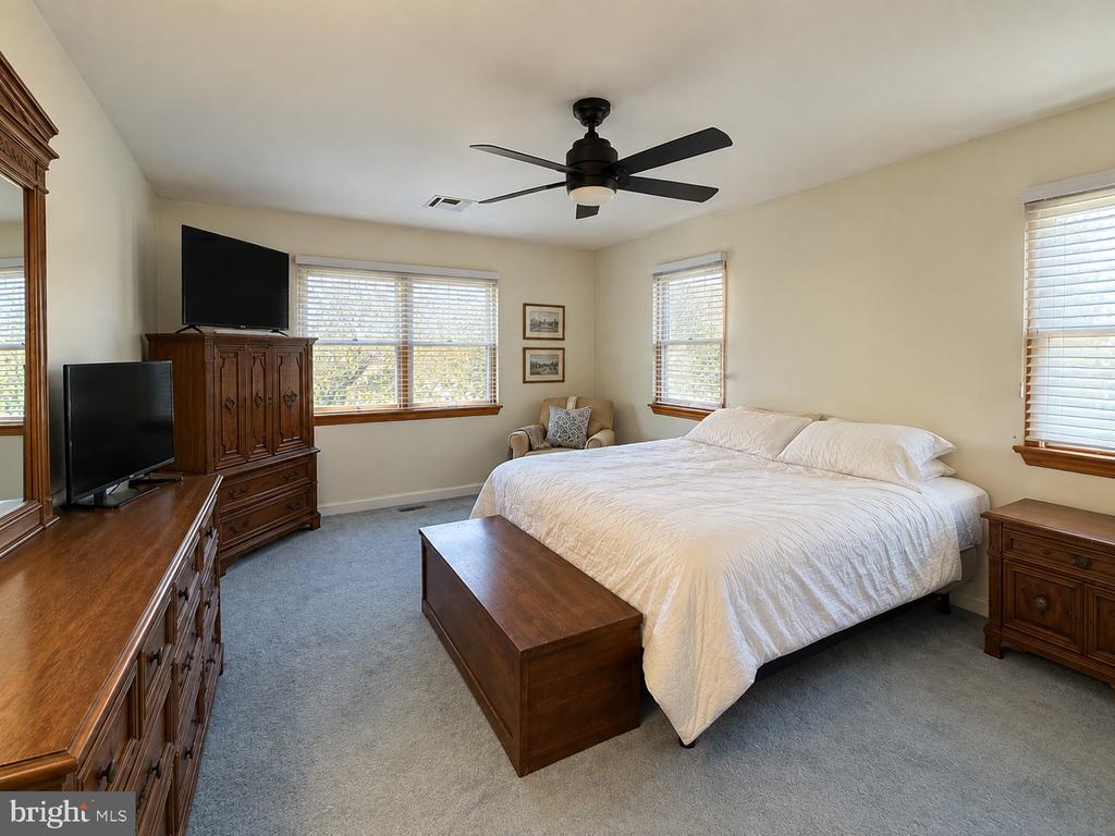 601 WHITPAIN HLS HILLS