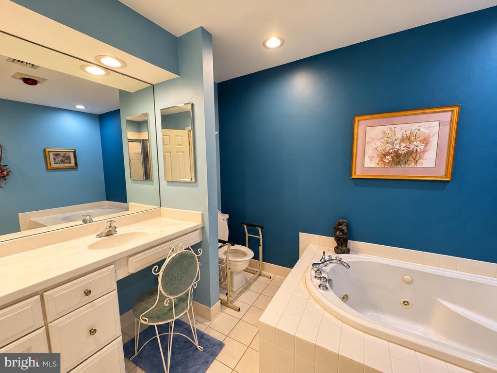 601 WHITPAIN HLS HILLS