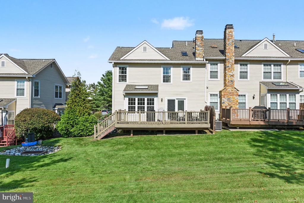 183 GLENEAGLES COURT