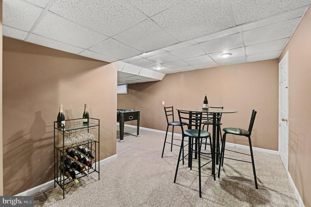 302 CENTENNIAL DRIVE