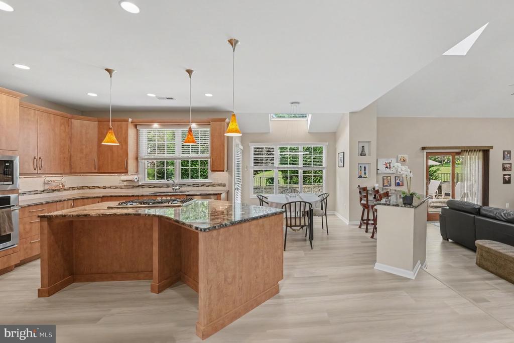 302 CENTENNIAL DRIVE