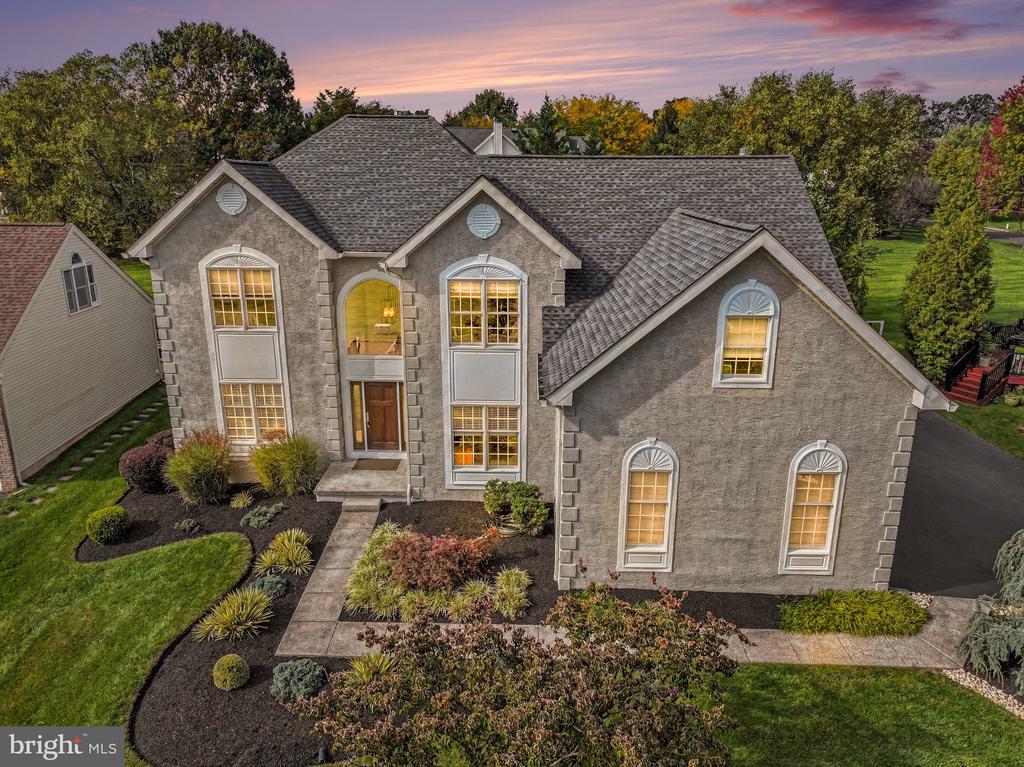 302 CENTENNIAL DRIVE