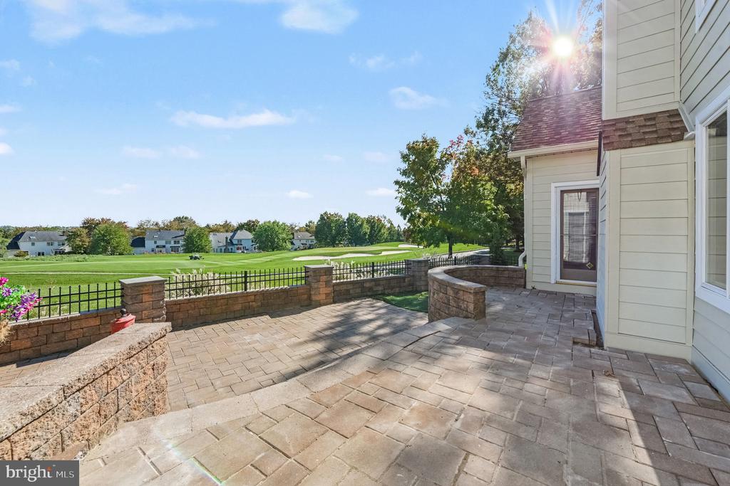 106 INVERNESS DRIVE