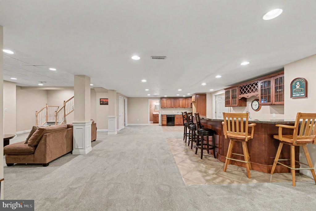 180 SOMERSET DRIVE