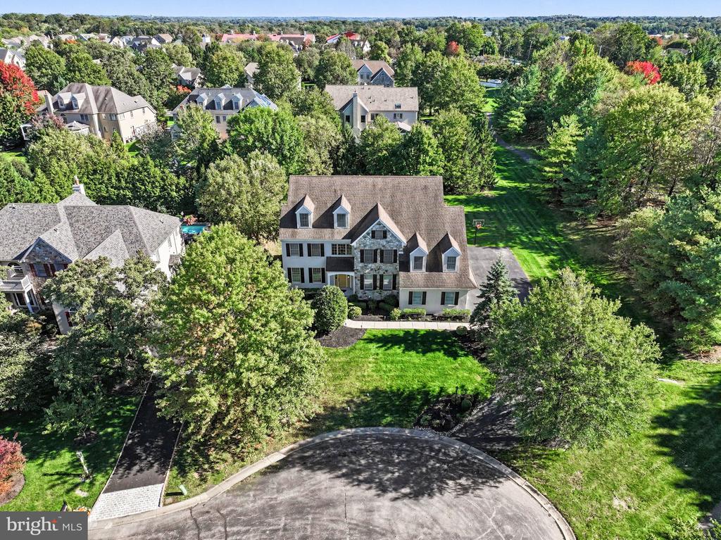 180 SOMERSET DRIVE