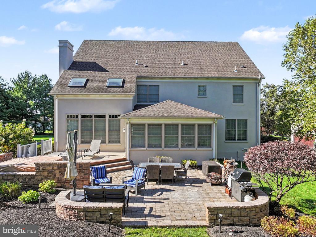 180 SOMERSET DRIVE