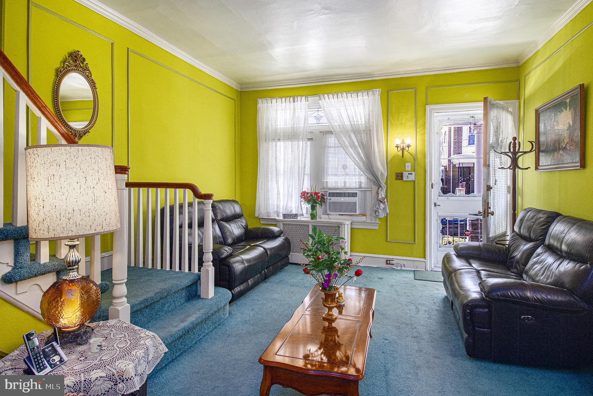 1313 W ELEANOR STREET