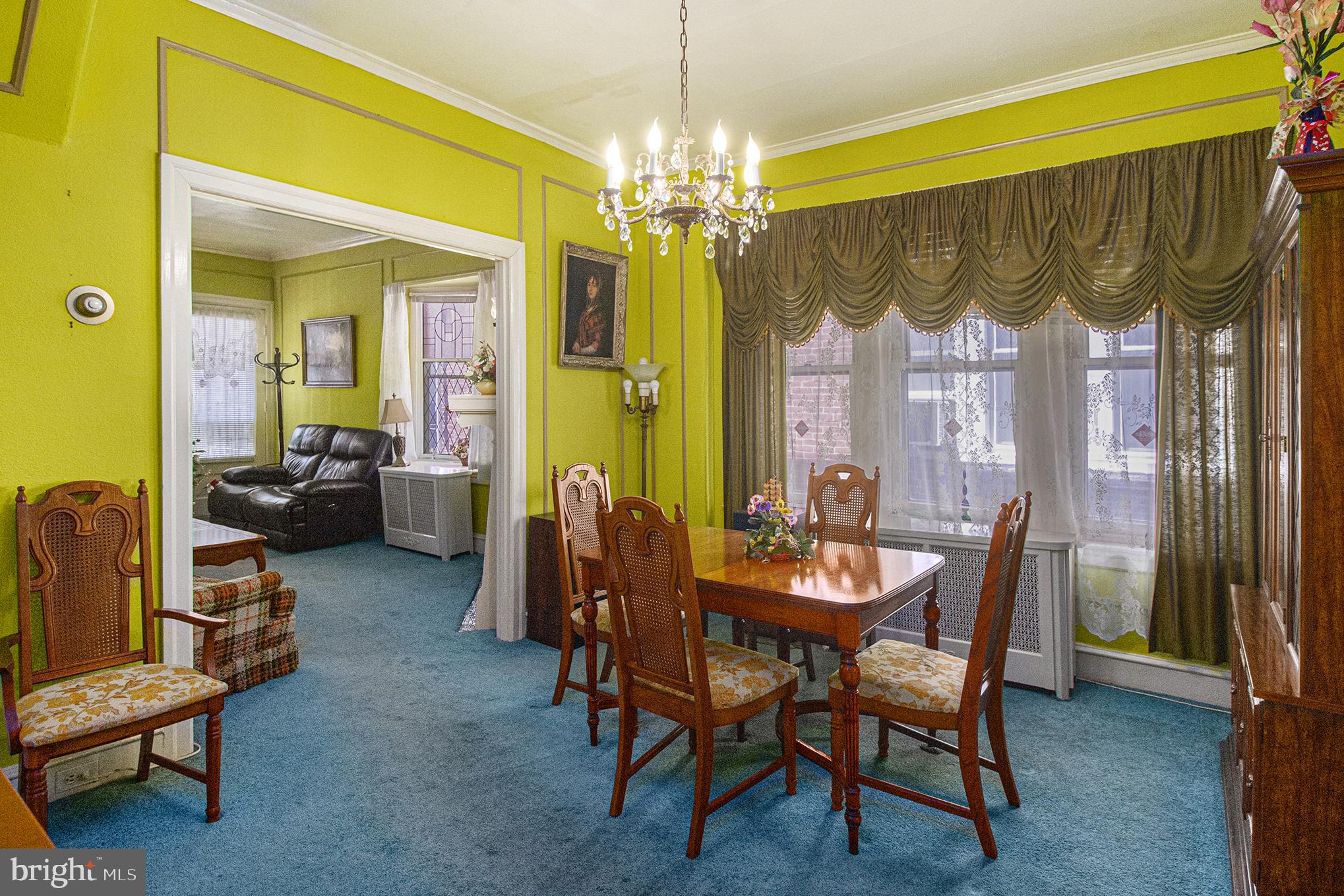 1313 W ELEANOR STREET