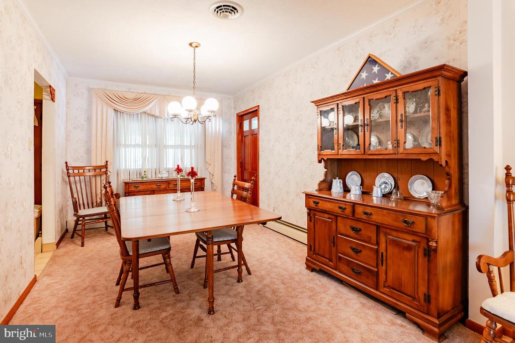 452 EVERGREEN AVENUE 54
