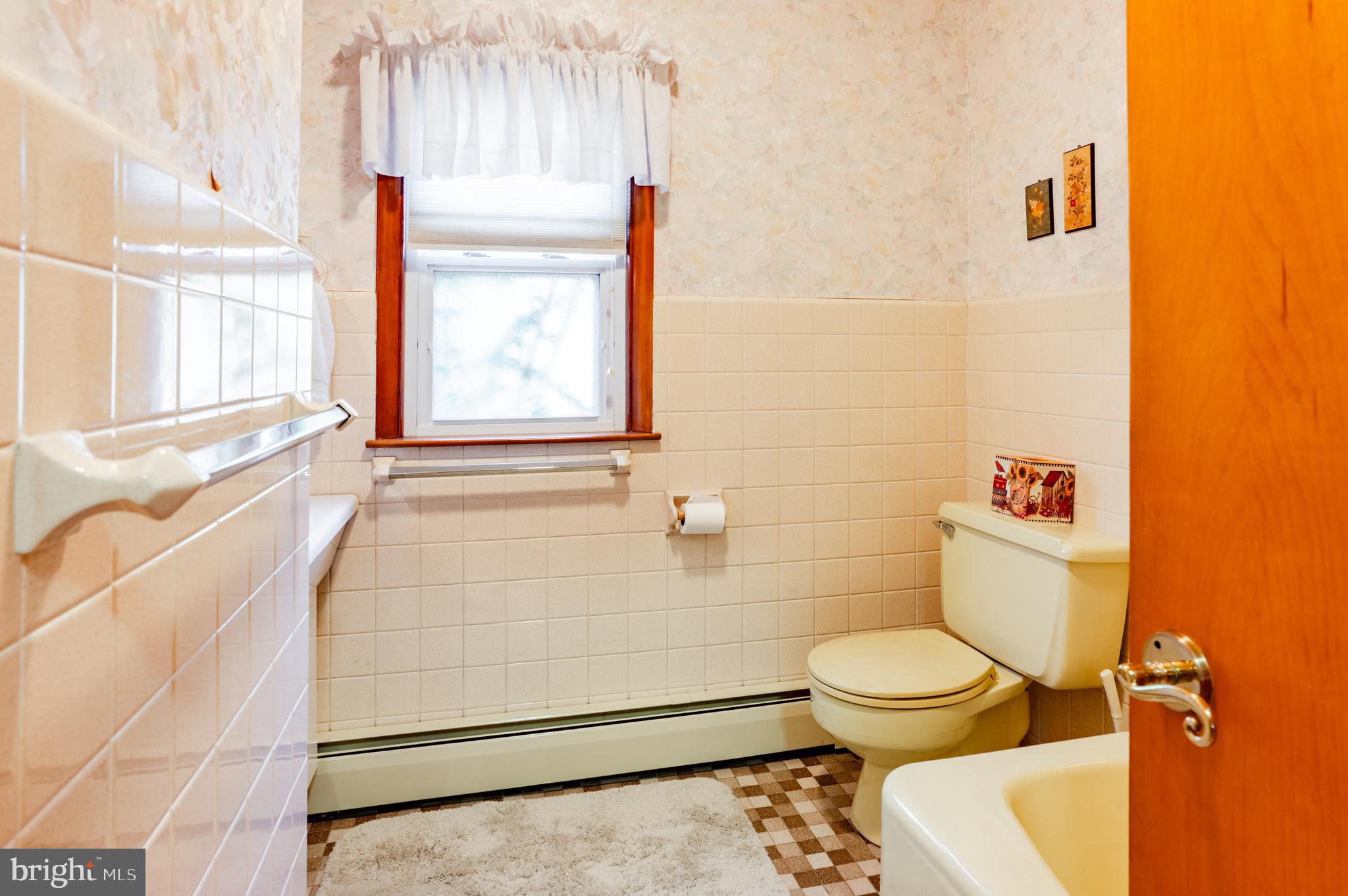 452 EVERGREEN AVENUE 54