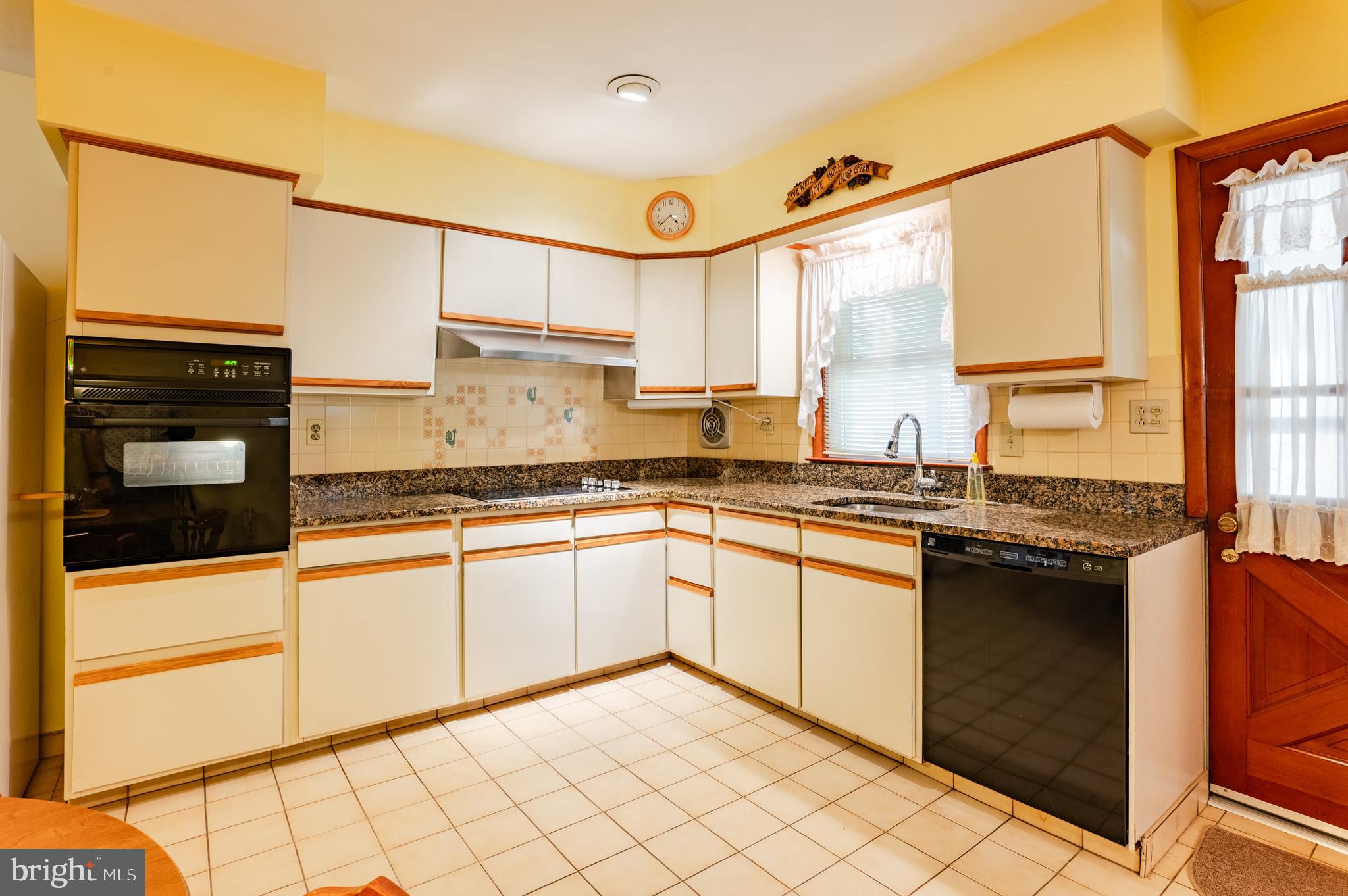 452 EVERGREEN AVENUE 54