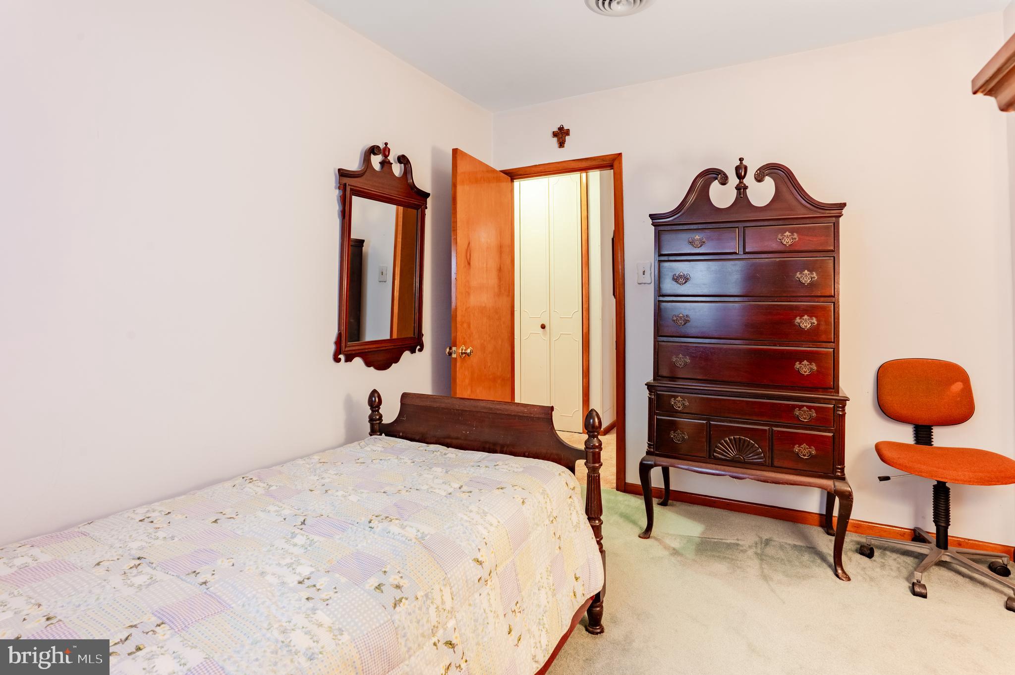 452 EVERGREEN AVENUE 54