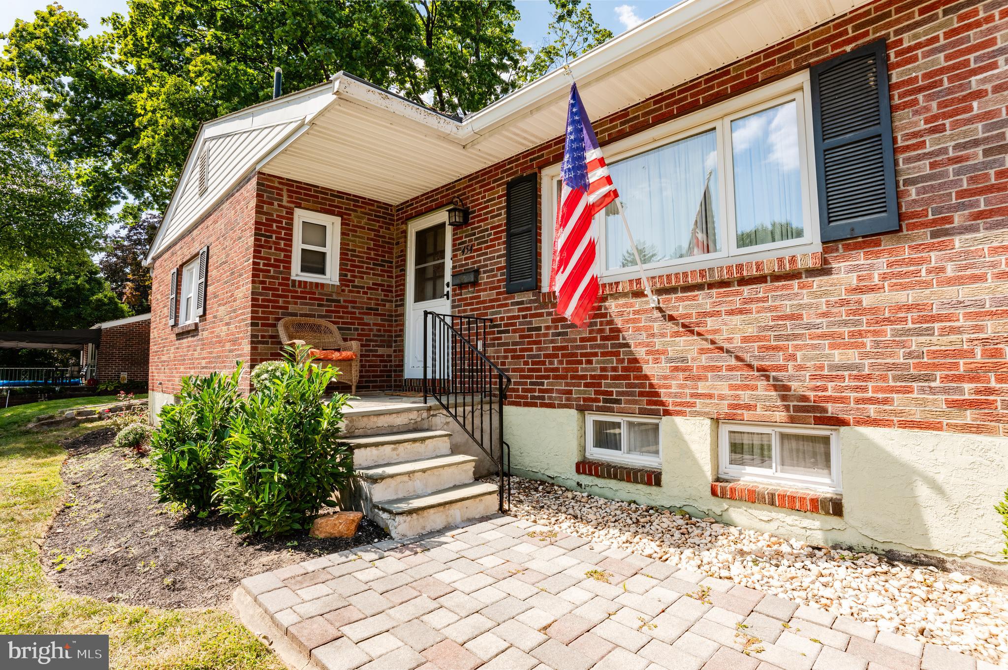 452 EVERGREEN AVENUE 54