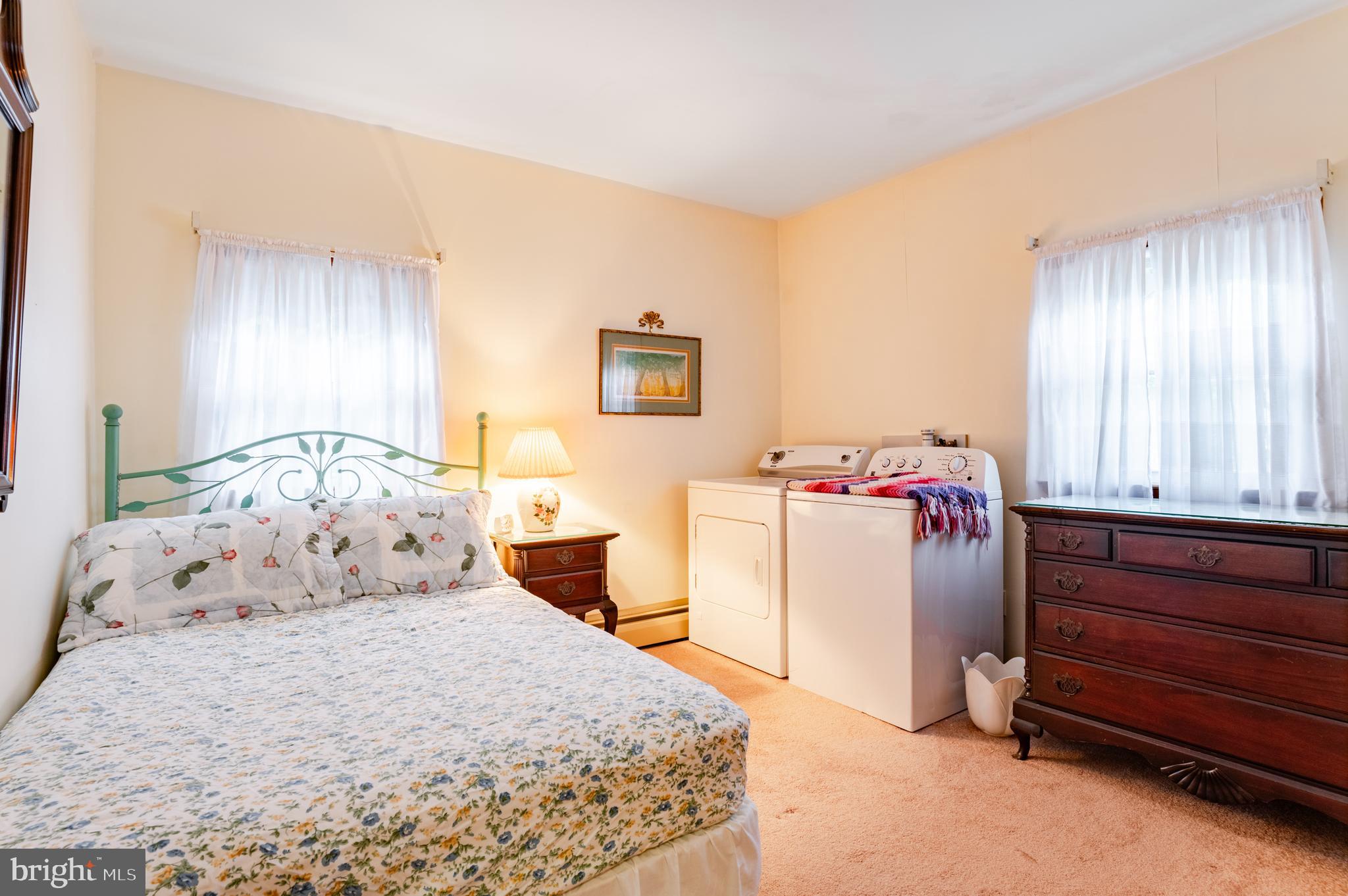 452 EVERGREEN AVENUE 54