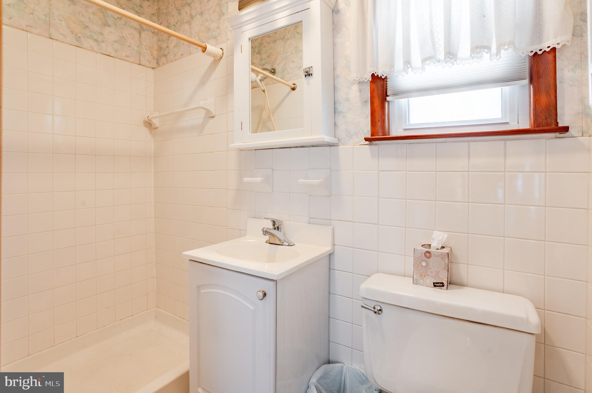 452 EVERGREEN AVENUE 54