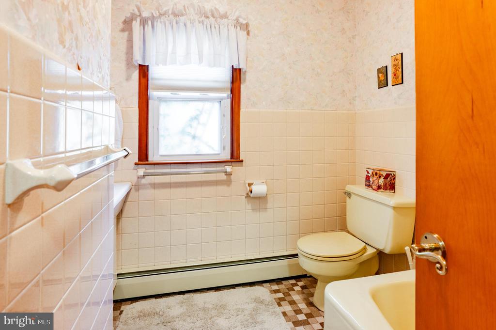 452 EVERGREEN AVENUE 54