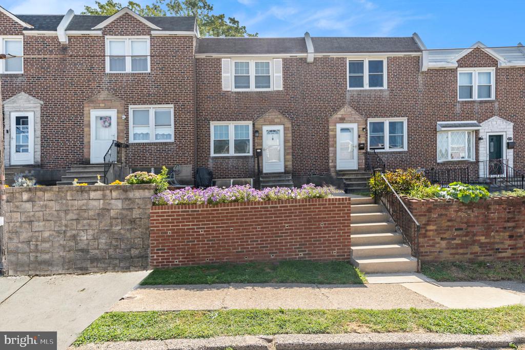 483 KINGSLEY STREET