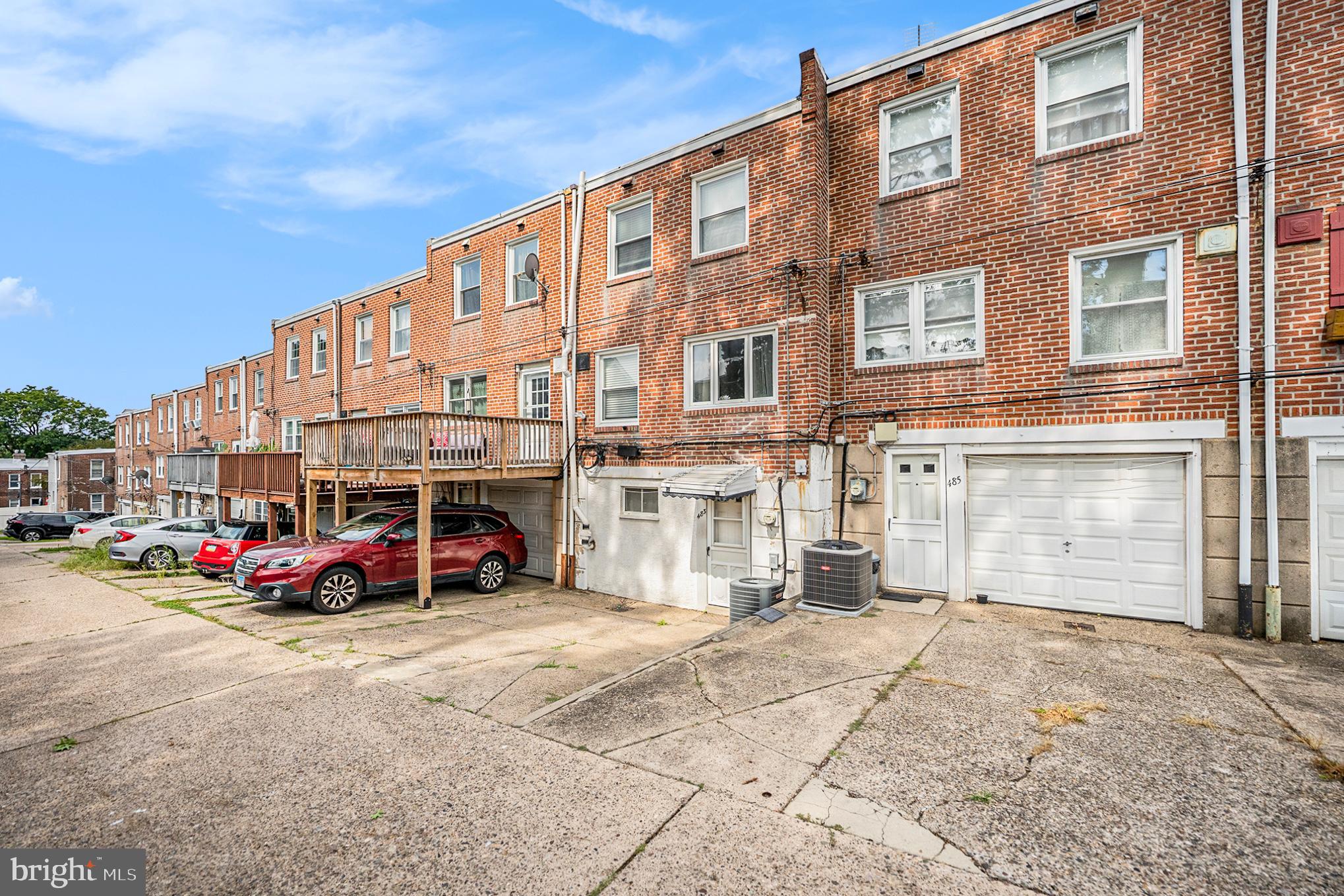 483 KINGSLEY STREET