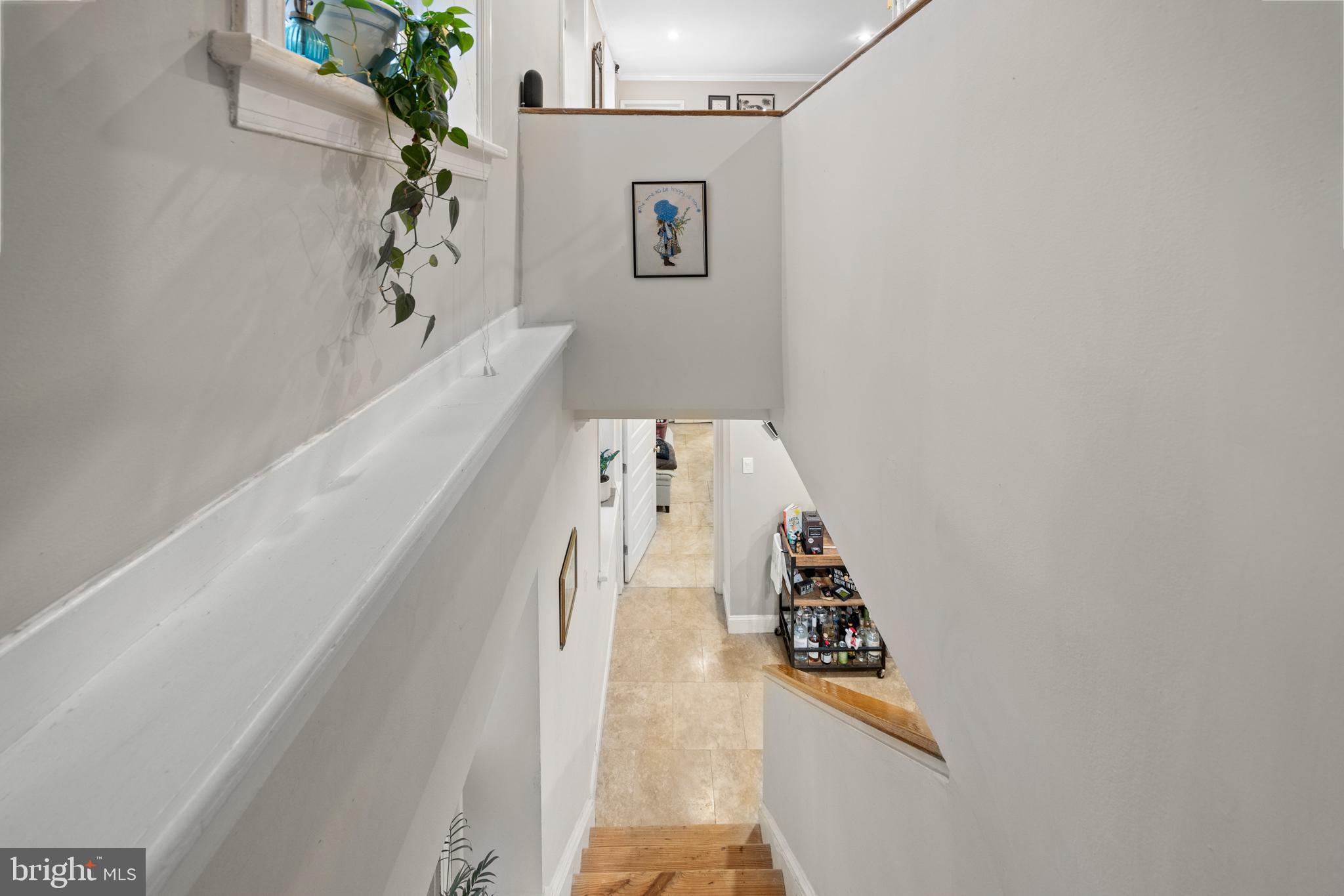 1712 WALLACE STREET 102