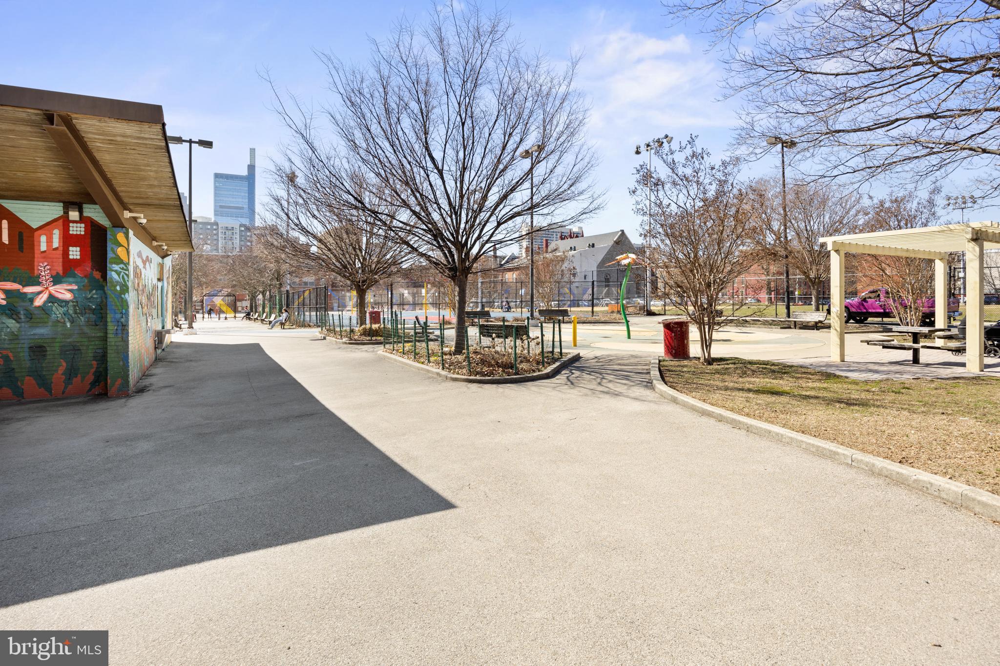 1712 WALLACE STREET 102