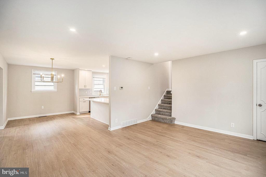 3839 CHALFONT DRIVE