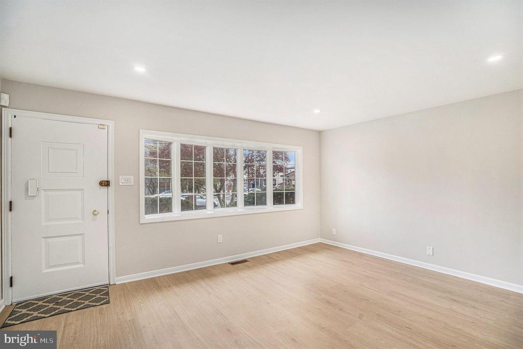 3839 CHALFONT DRIVE