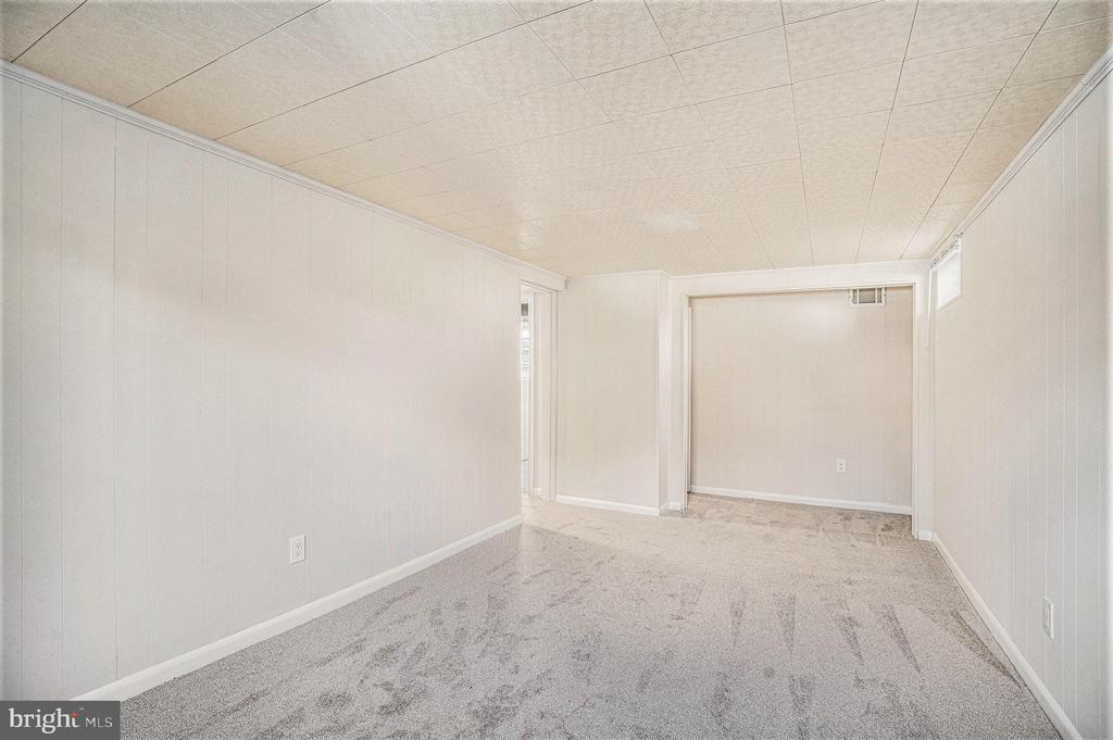 3839 CHALFONT DRIVE